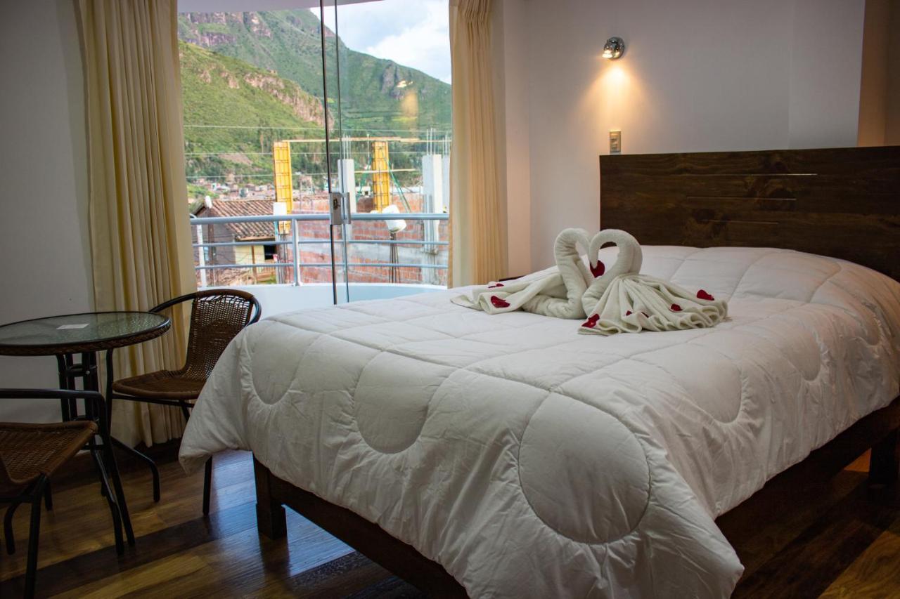Hotel Los Laureles Calca Eksteriør billede
